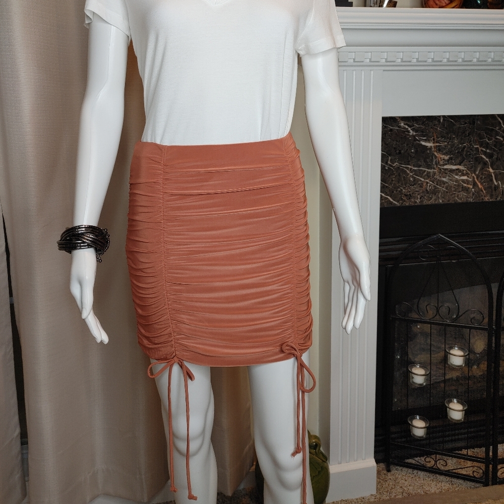 POPULAR21 RUCHED SKIRT WITH TIES, TAWNY M